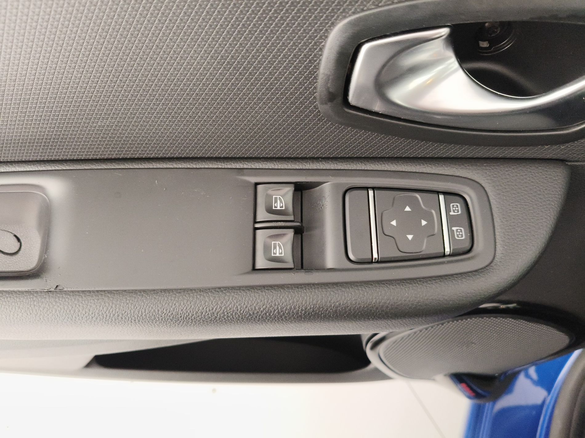 RENAULT Clio IV 2017 Clio 5 Porte 1.5 dCi 75cv Moschino Zen - Messa