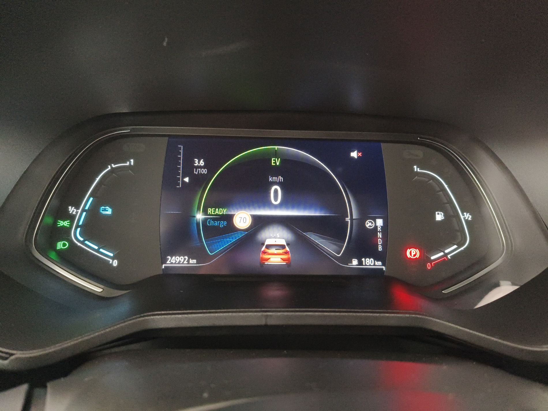 RENAULT Clio V 2019 Clio 5 Porte 1.6 E-Tech full hybrid 145cv Equilibr - Messa