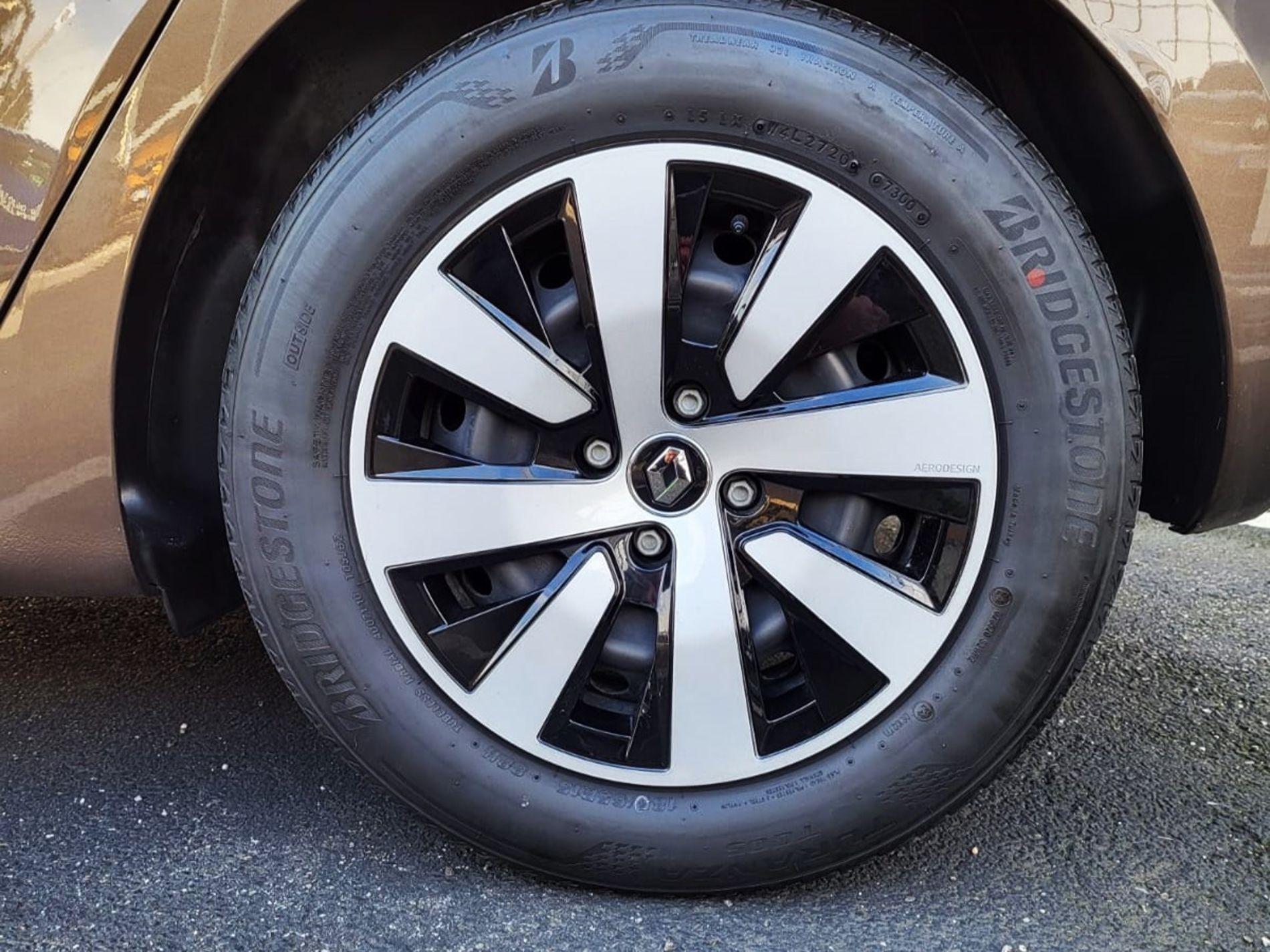 RENAULT Clio V 2019 Clio 5 Porte 1.6 E-TECH Hybrid 140cv Zen Auto - Messa