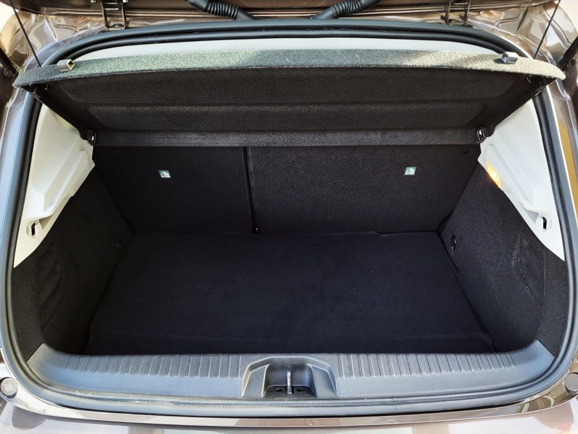 RENAULT Clio V 2019 Clio 5 Porte 1.6 E-TECH Hybrid 140cv Zen Auto - Messa