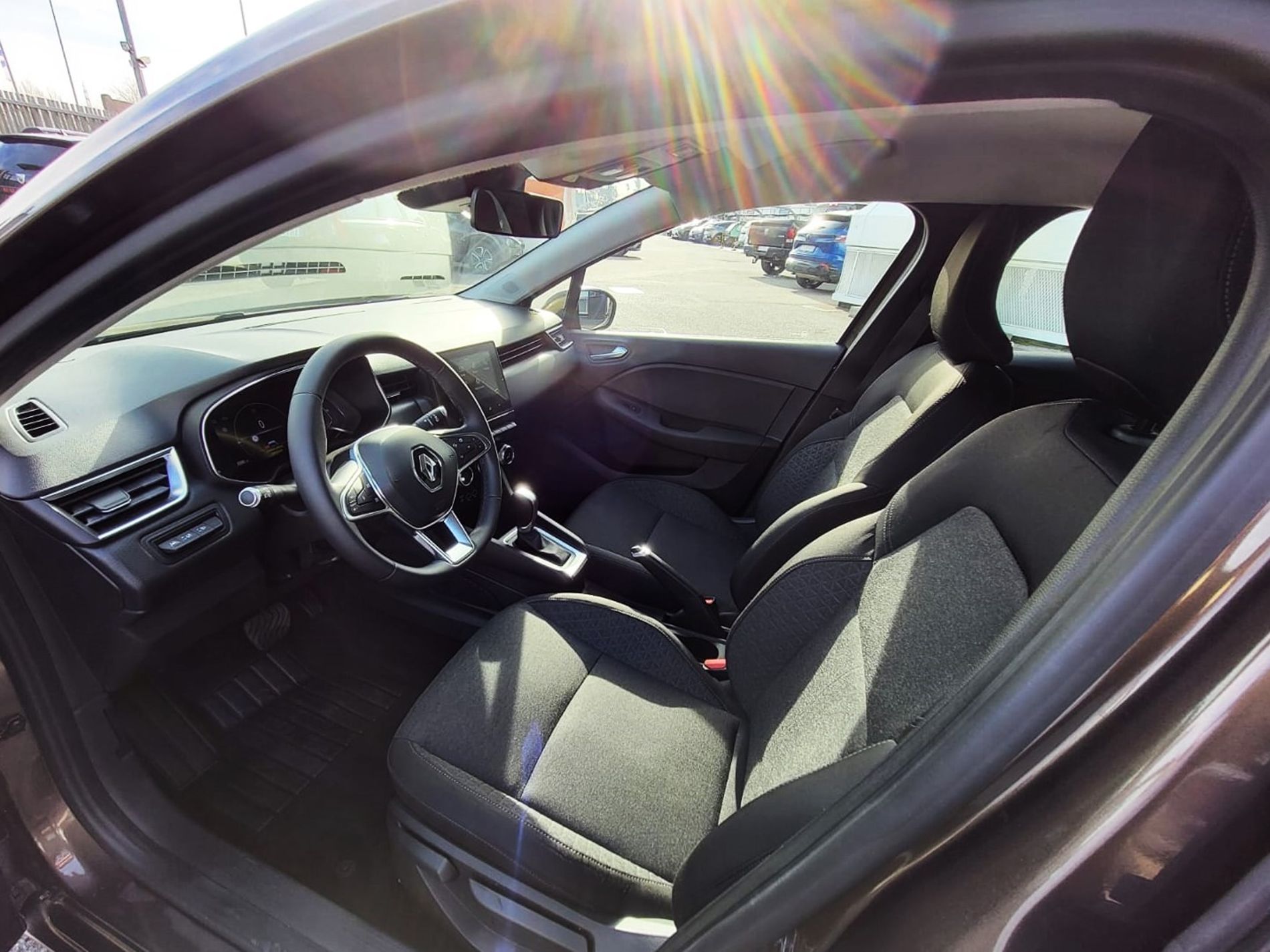 RENAULT Clio V 2019 Clio 5 Porte 1.6 E-TECH Hybrid 140cv Zen Auto - Messa