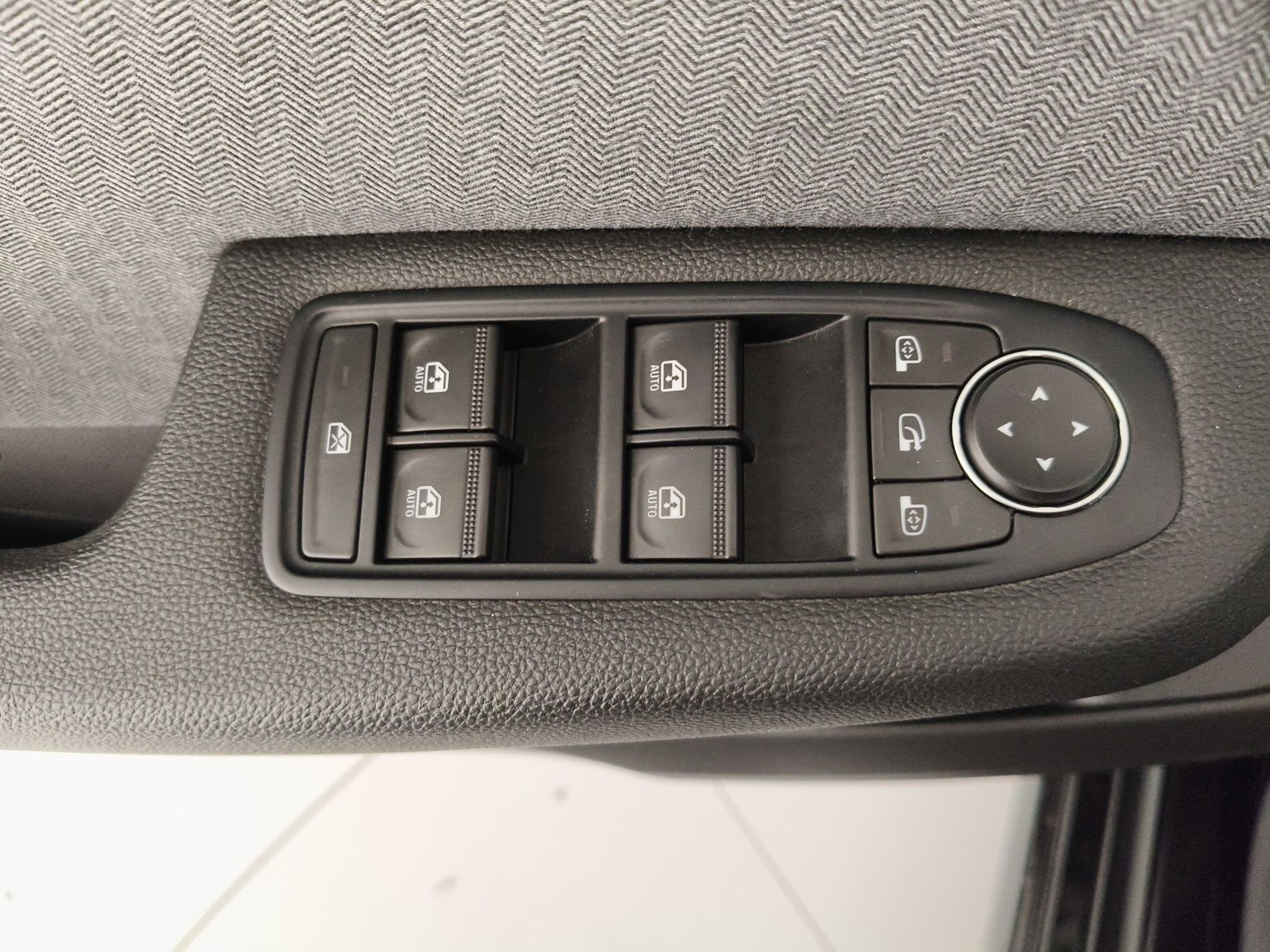 RENAULT Clio V 2023 Clio 1.0 TCe Techno - Messa