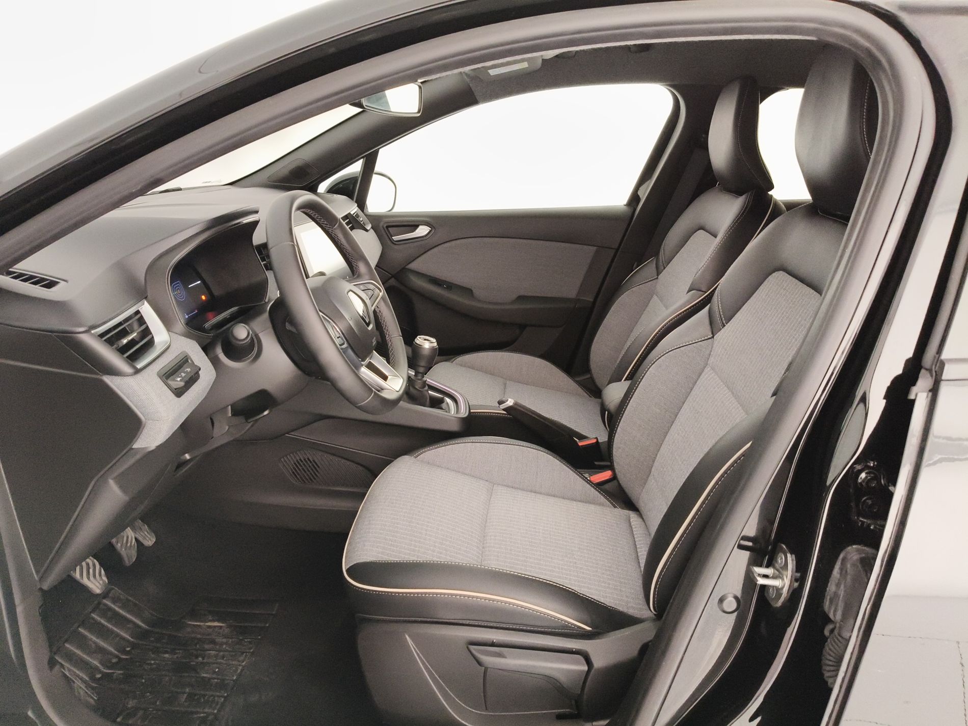 RENAULT Clio V 2023 Clio 1.0 TCe Techno - Messa