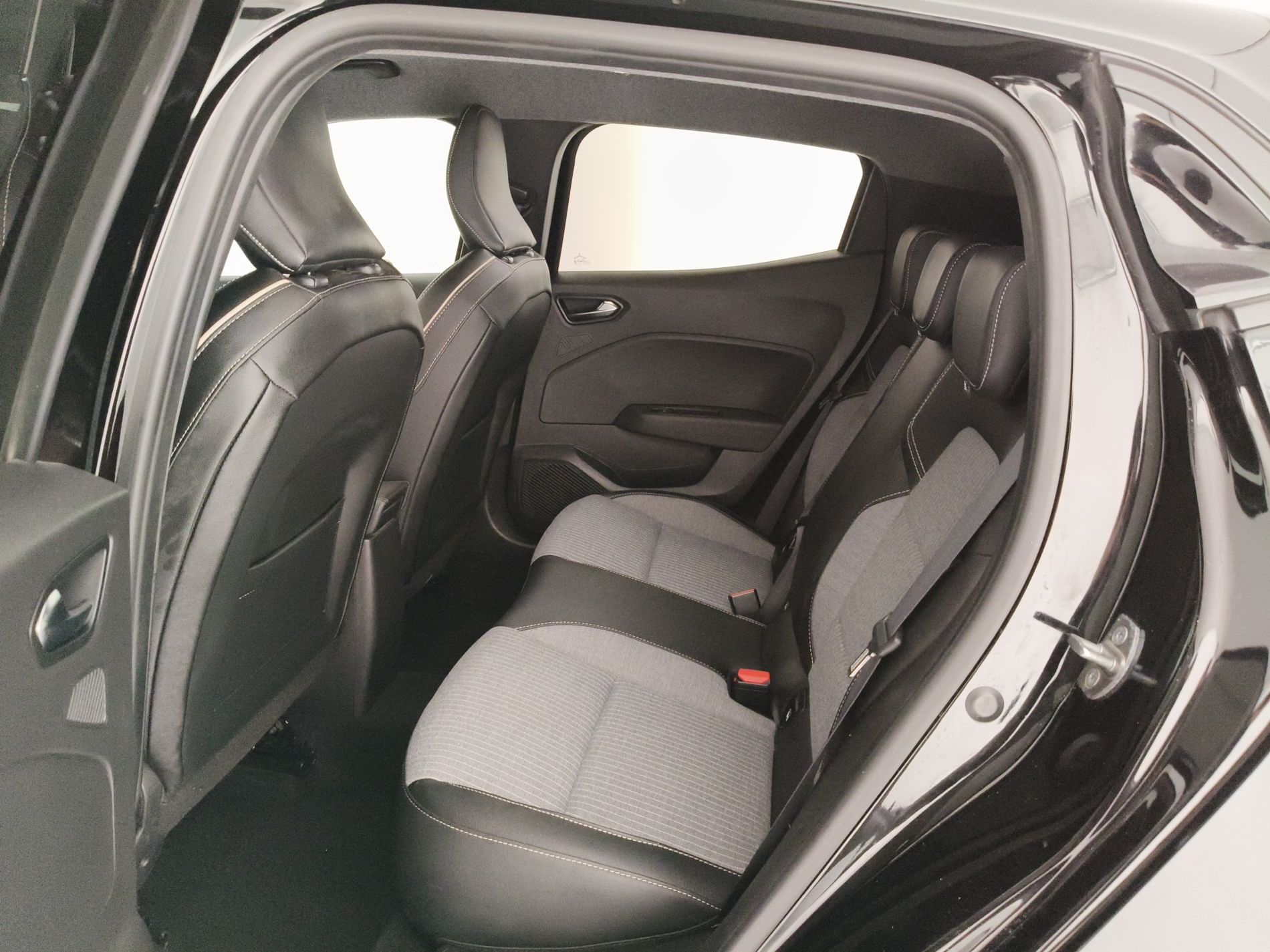 RENAULT Clio V 2023 Clio 1.0 TCe Techno - Messa