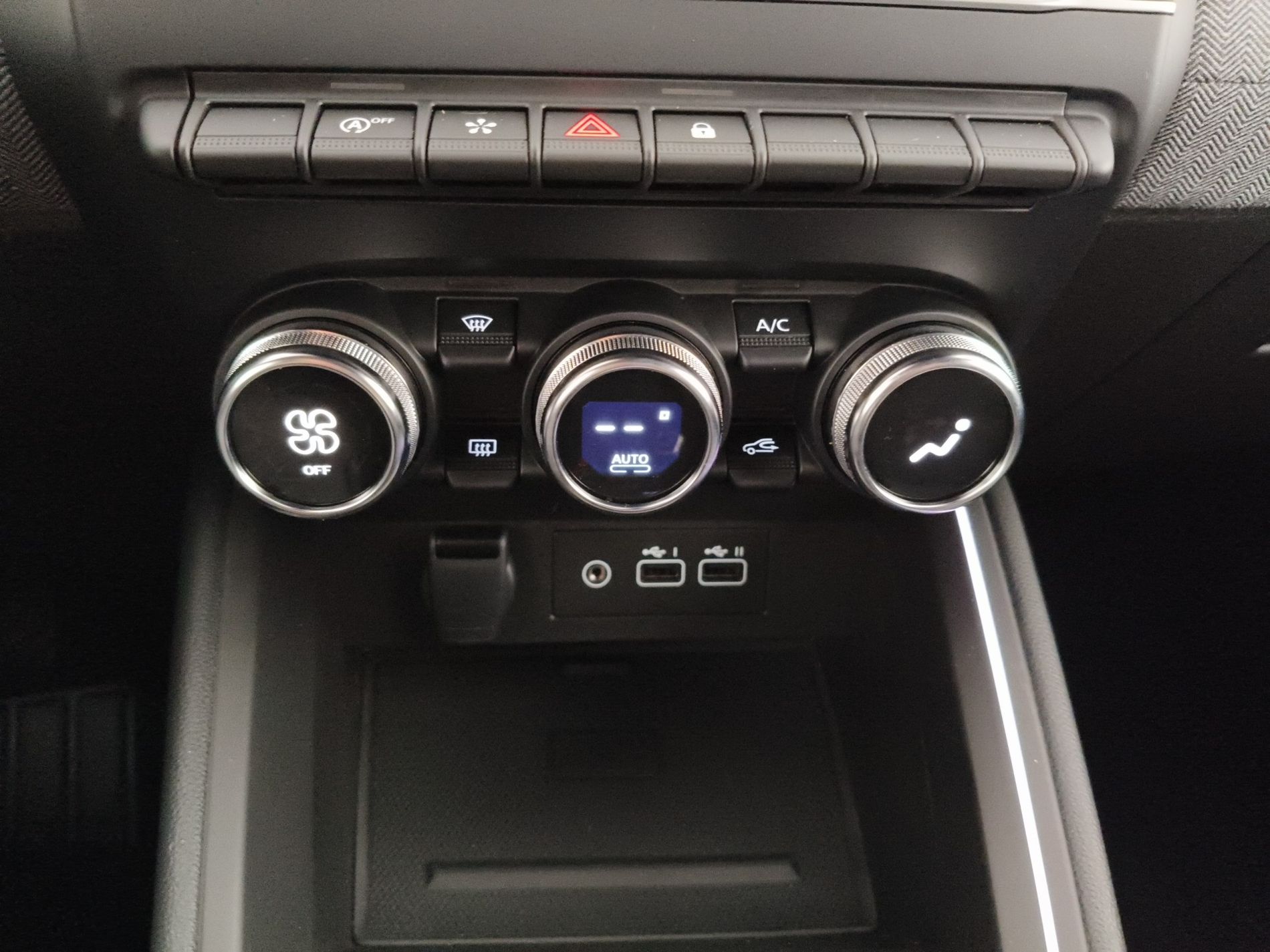 RENAULT Clio V 2023 Clio 1.0 TCe Techno - Messa