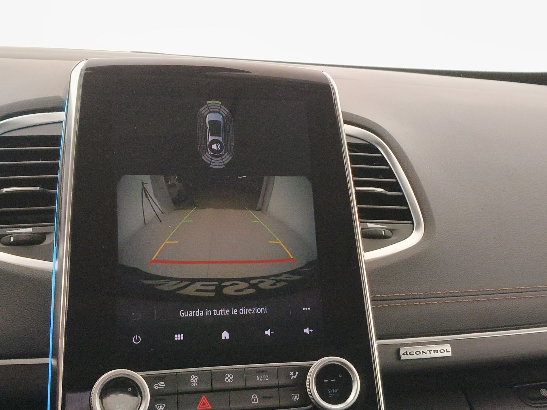 RENAULT Espace Espace 2.0 blue dci Initiale Paris 200cv edc - Messa