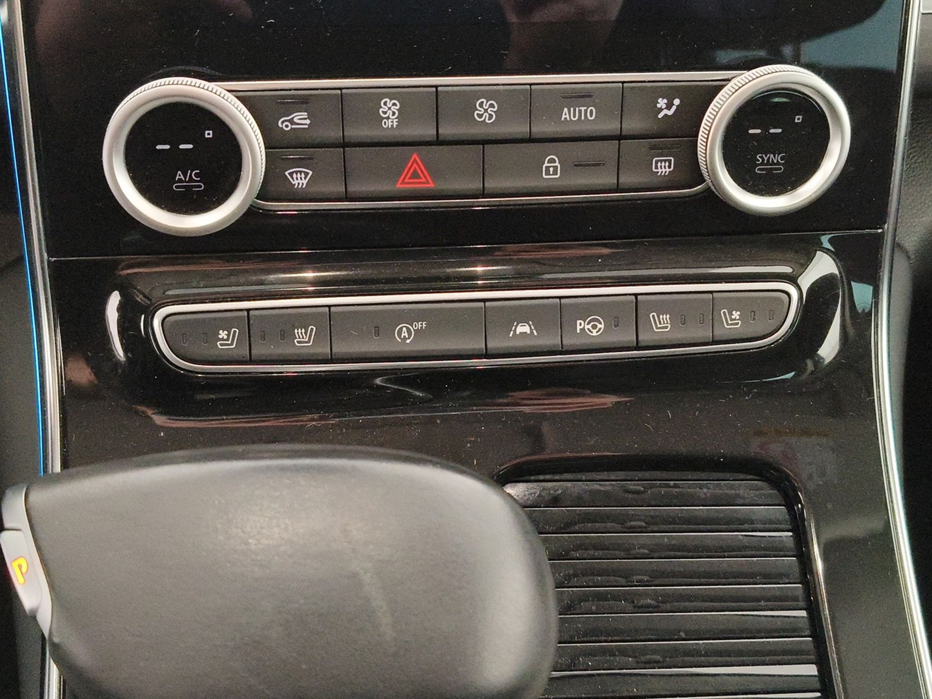 RENAULT Espace Espace 2.0 blue dci Initiale Paris 200cv edc - Messa