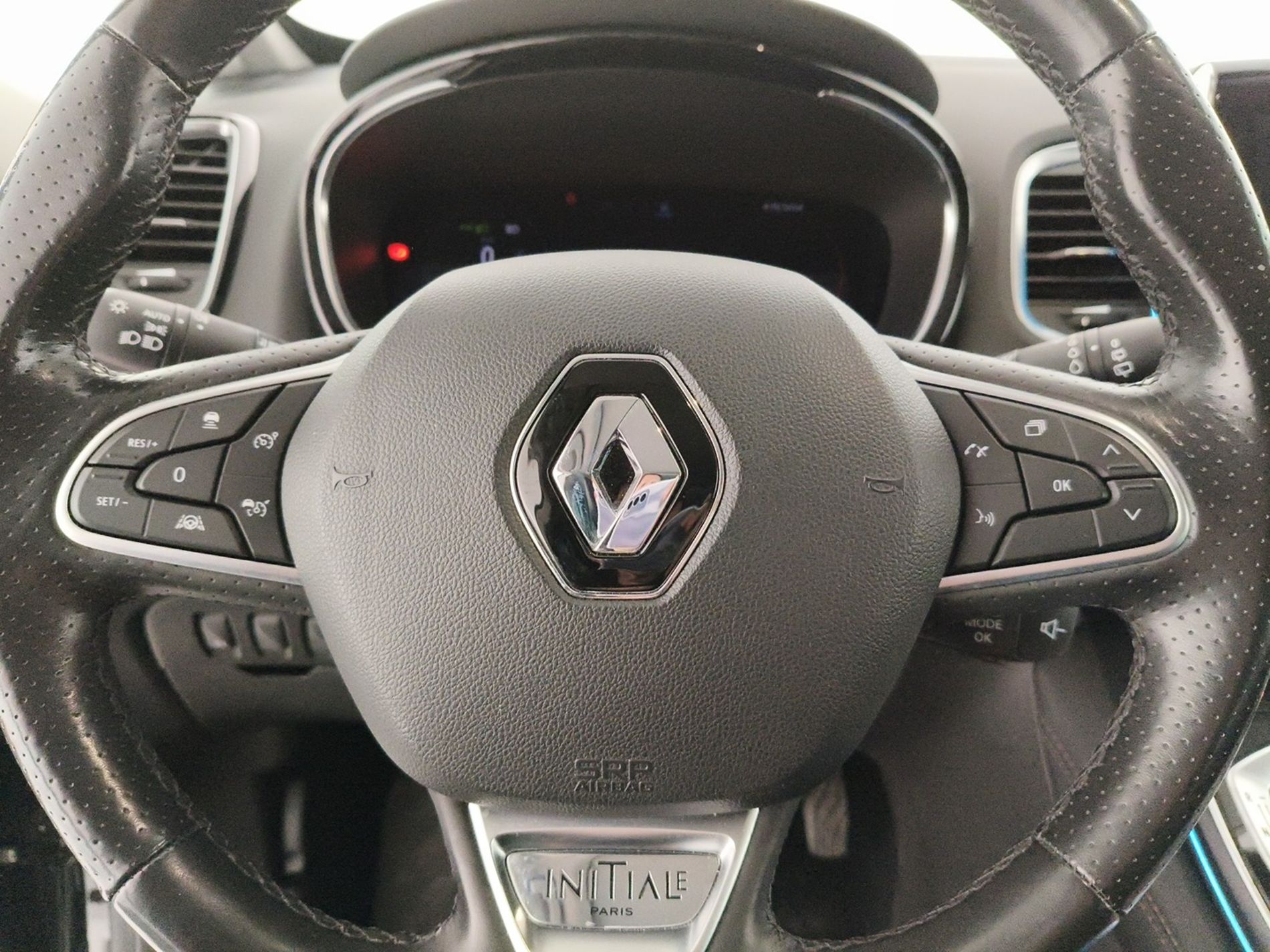 RENAULT Espace Espace 2.0 blue dci Initiale Paris 200cv edc - Messa