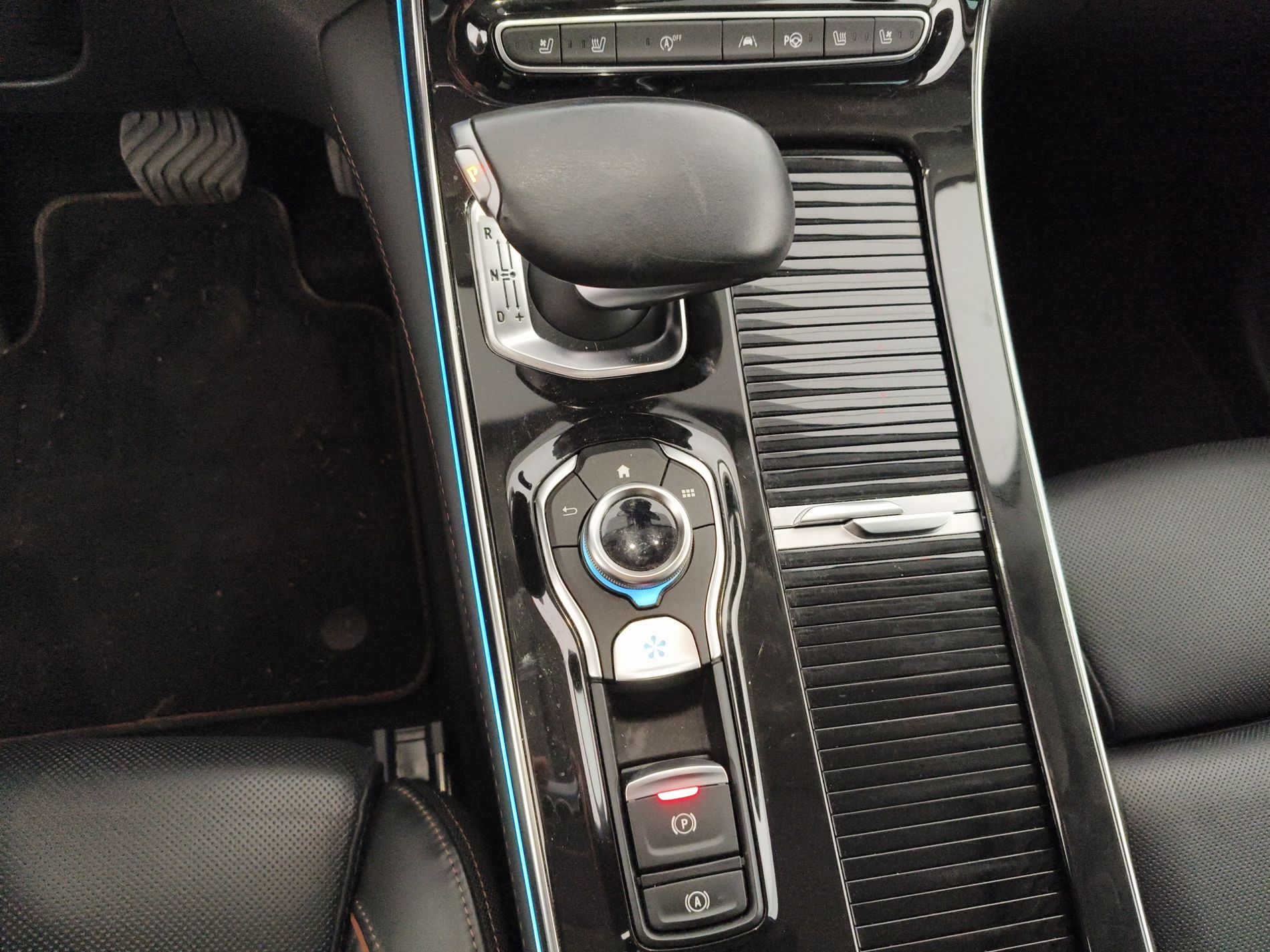 RENAULT Espace Espace 2.0 blue dci Initiale Paris 200cv edc - Messa