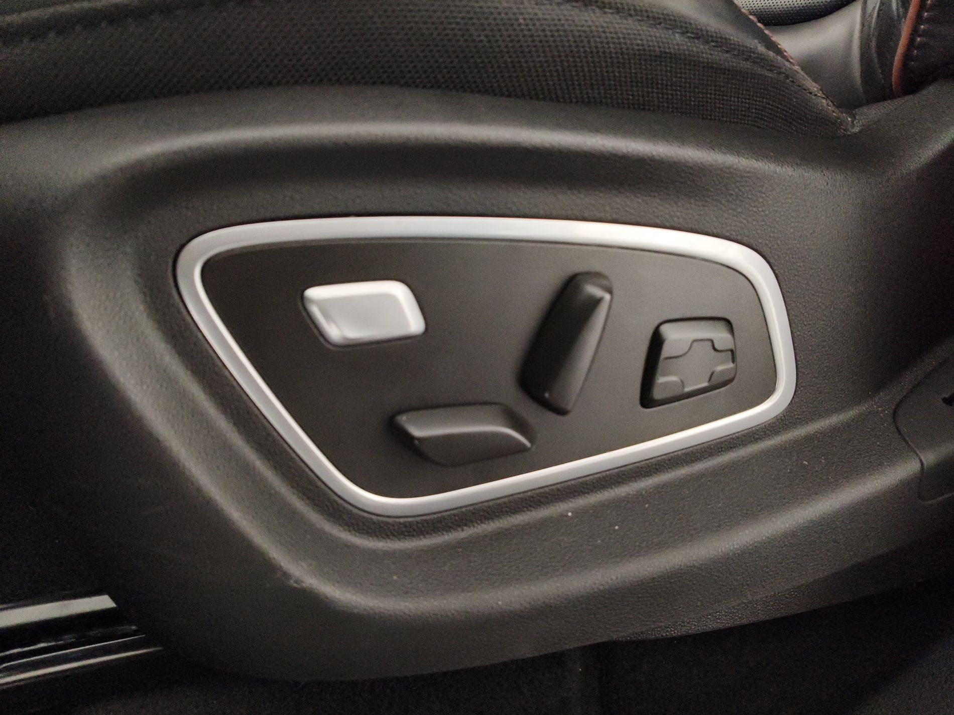 RENAULT Espace Espace 2.0 blue dci Initiale Paris 200cv edc - Messa