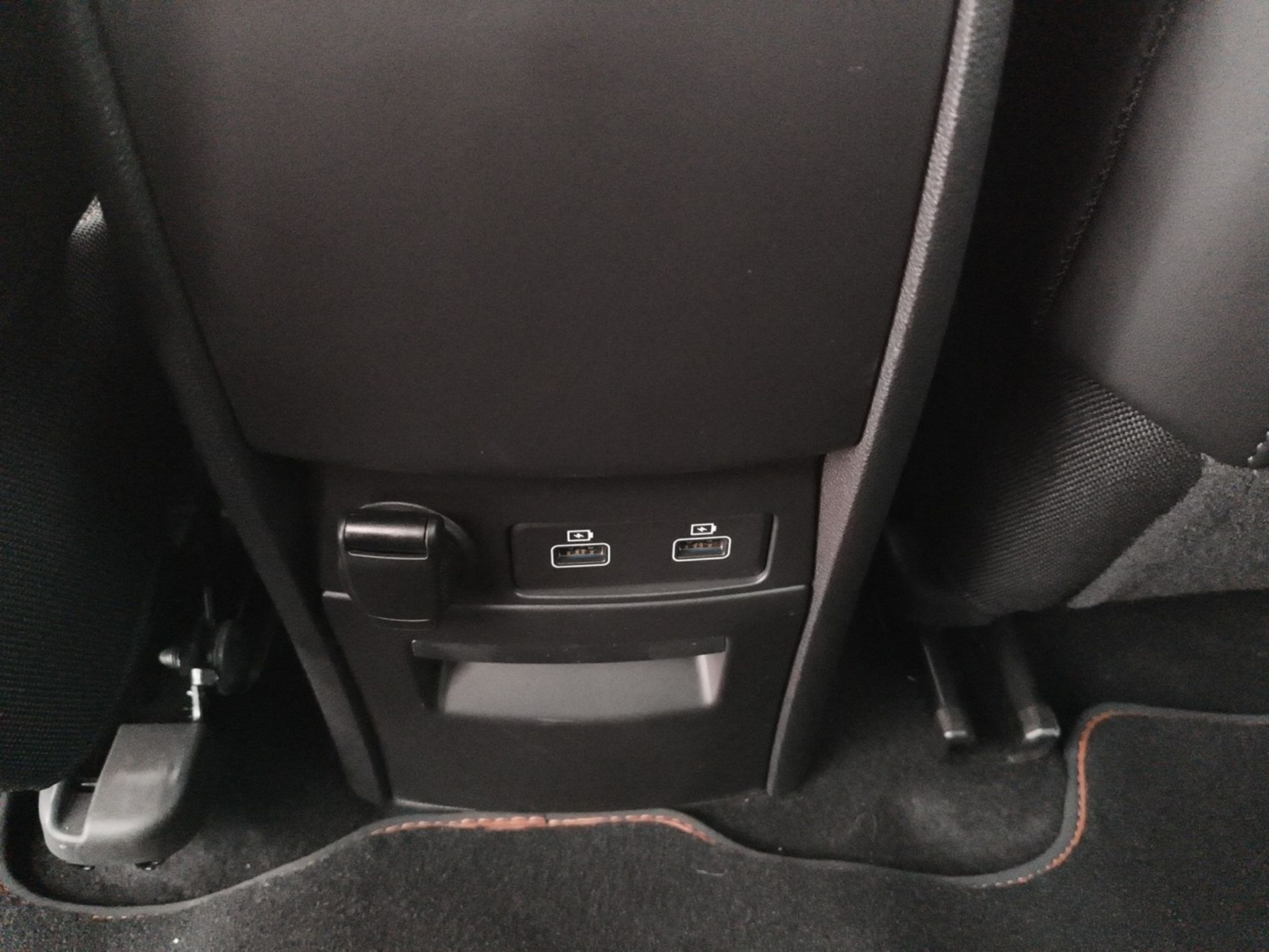 RENAULT Espace Espace 2.0 blue dci Initiale Paris 200cv edc - Messa