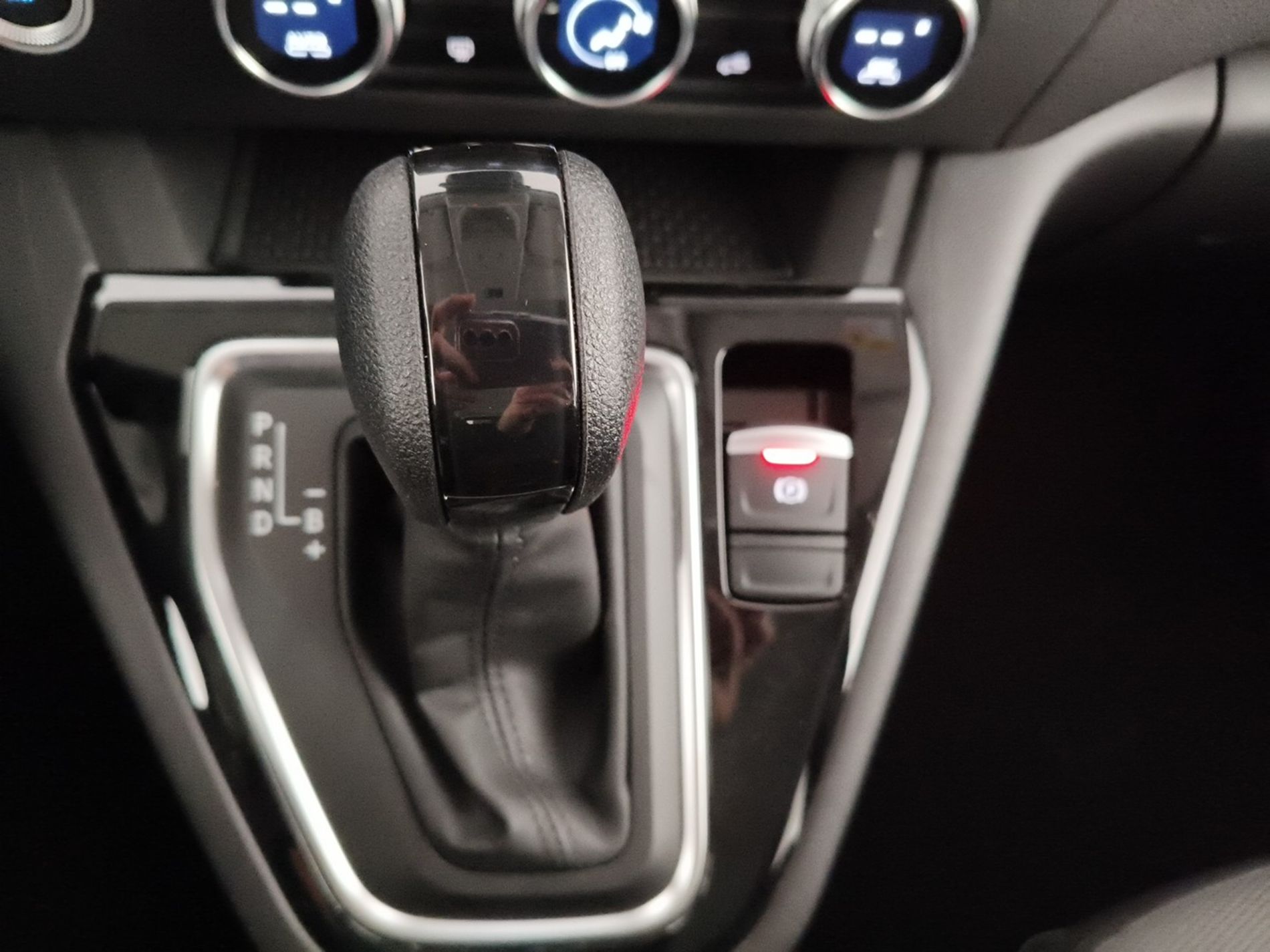 Renault KANGOO E-TECH ELECTRIC techno EV45 DC 80kW - Messa