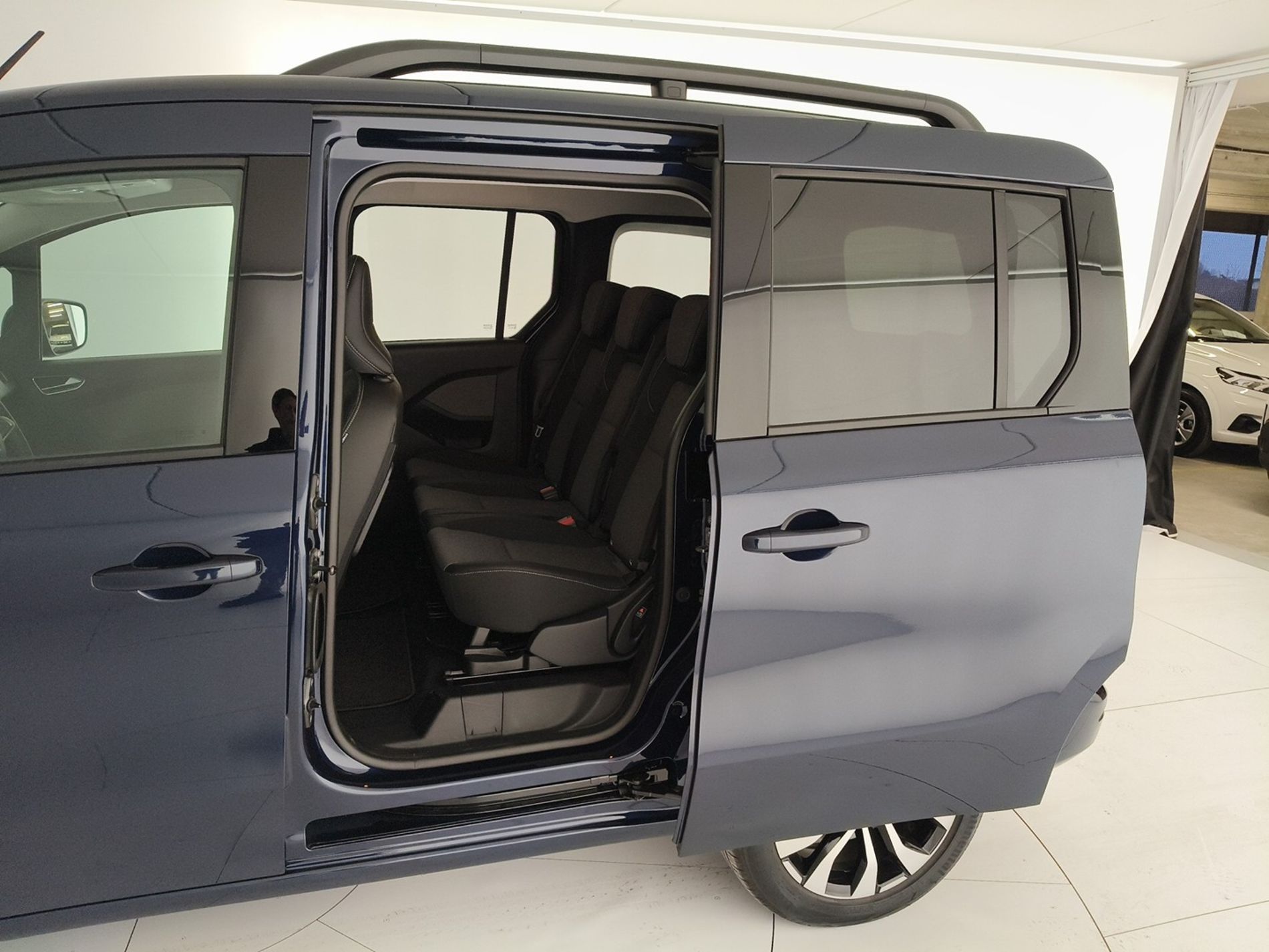 Renault KANGOO E-TECH ELECTRIC techno EV45 DC 80kW - Messa