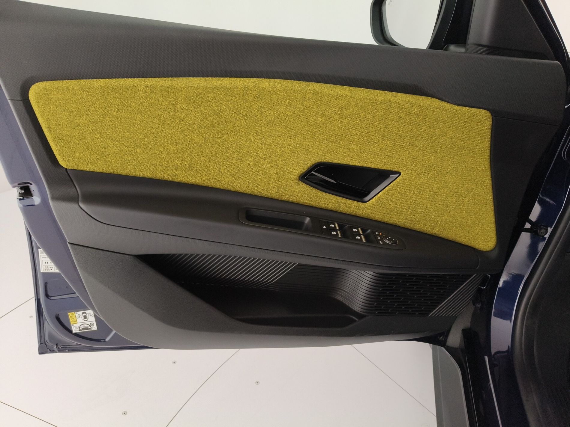 Renault RENAULT 5 E-TECH ELECTRIC iconic cinq 150 cv comfort range - Messa