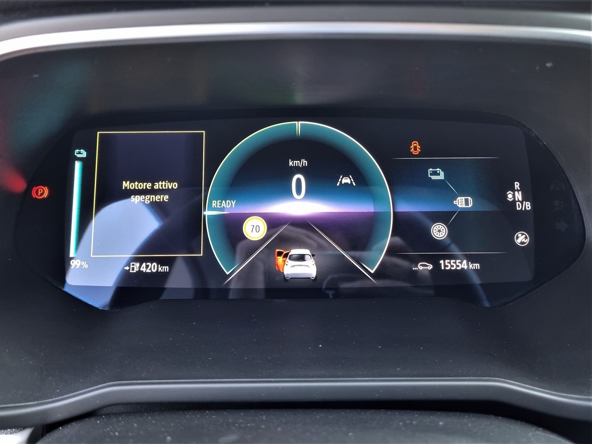 RENAULT Zoe Zoe Zen R135 - Messa