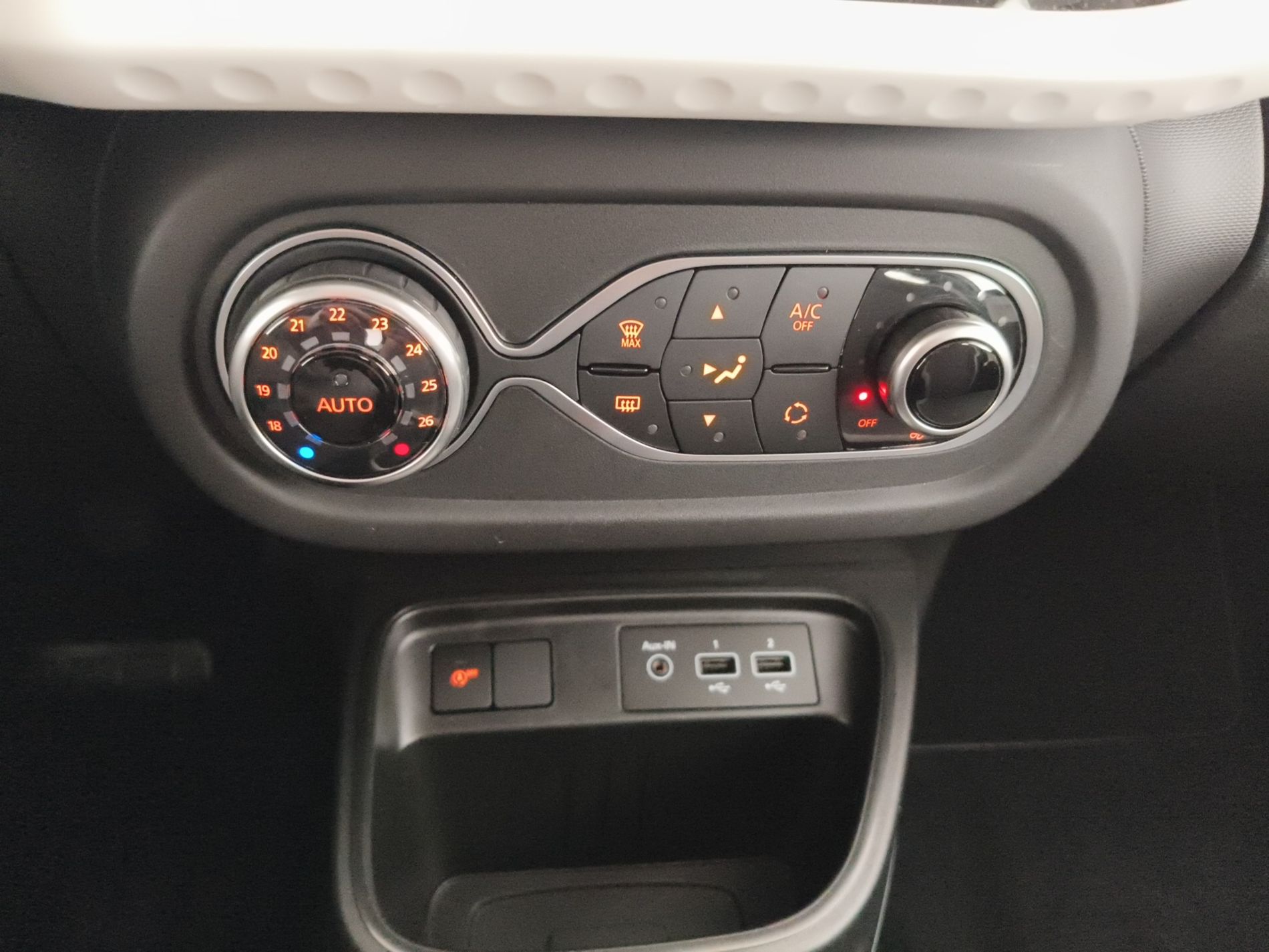 RENAULT Twingo III 2019 Twingo 1.0 SCe 65cv Zen - Messa