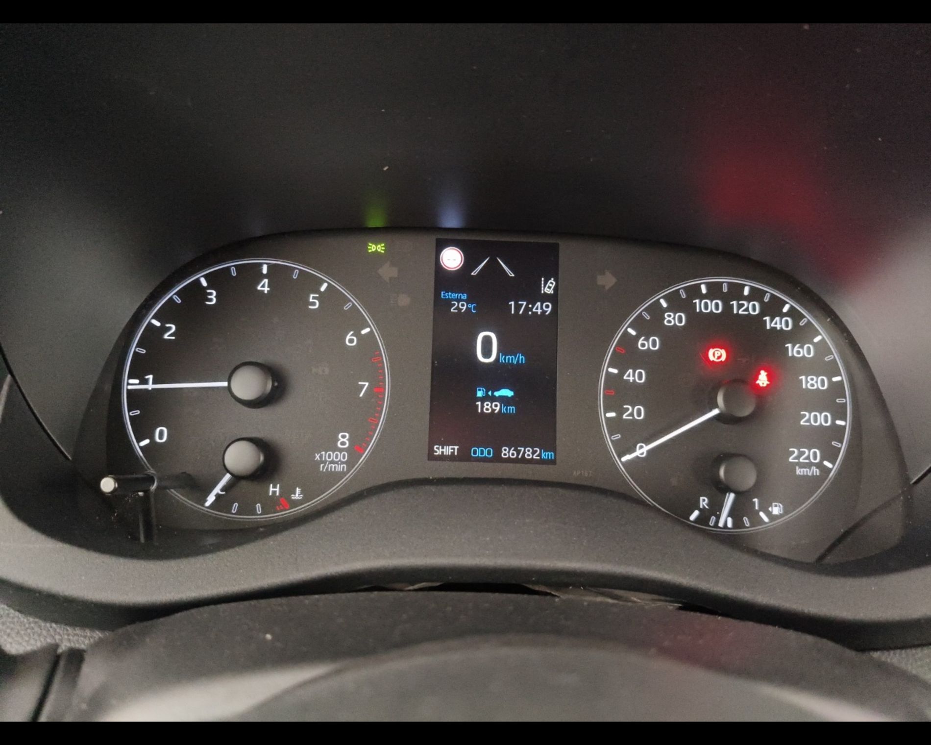 Toyota Yaris Yaris 1.0 Active - Messa