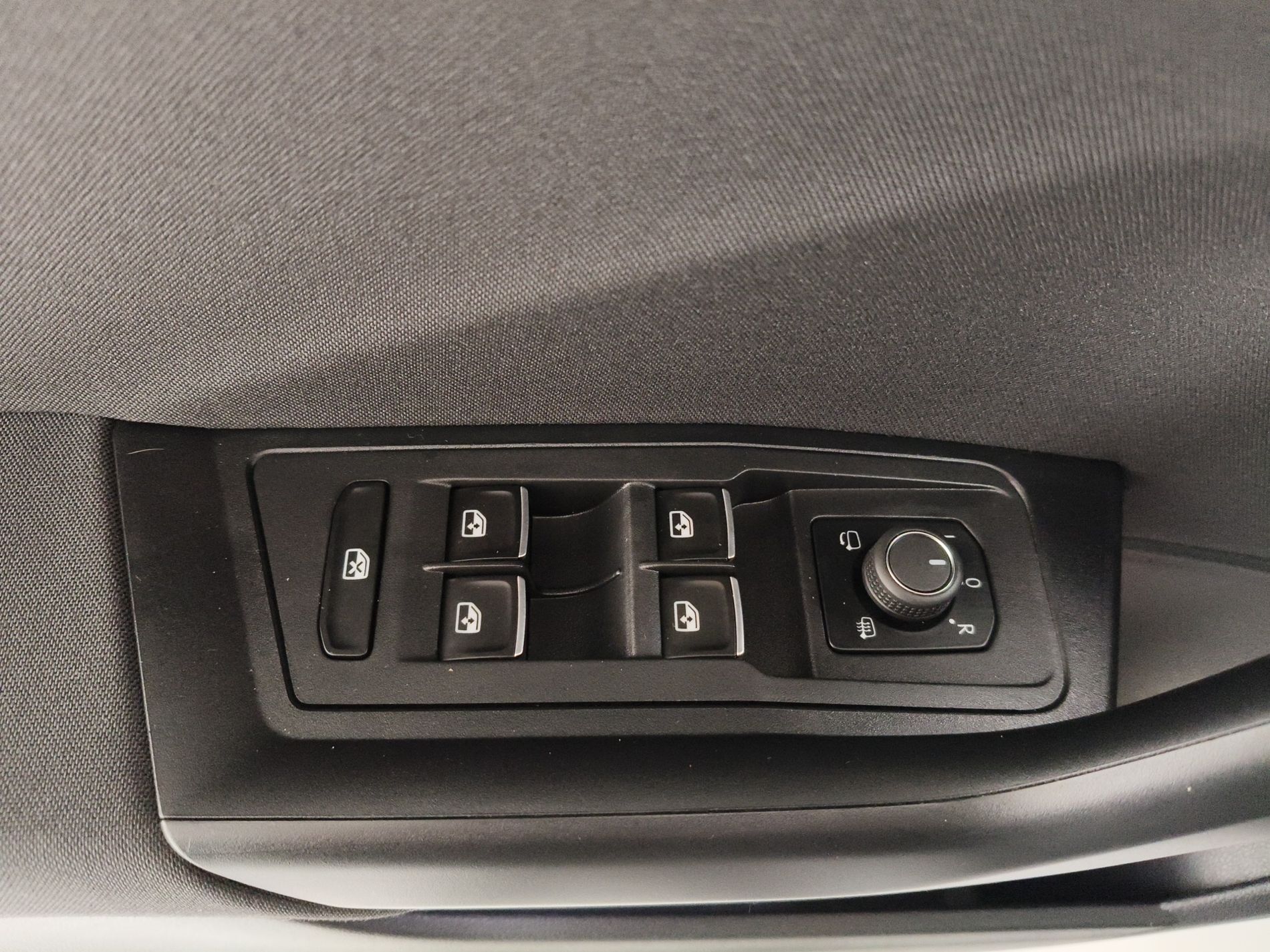 VOLKSWAGEN T-Roc 2017 T-Roc 1.5 TSI ACT Business - Messa