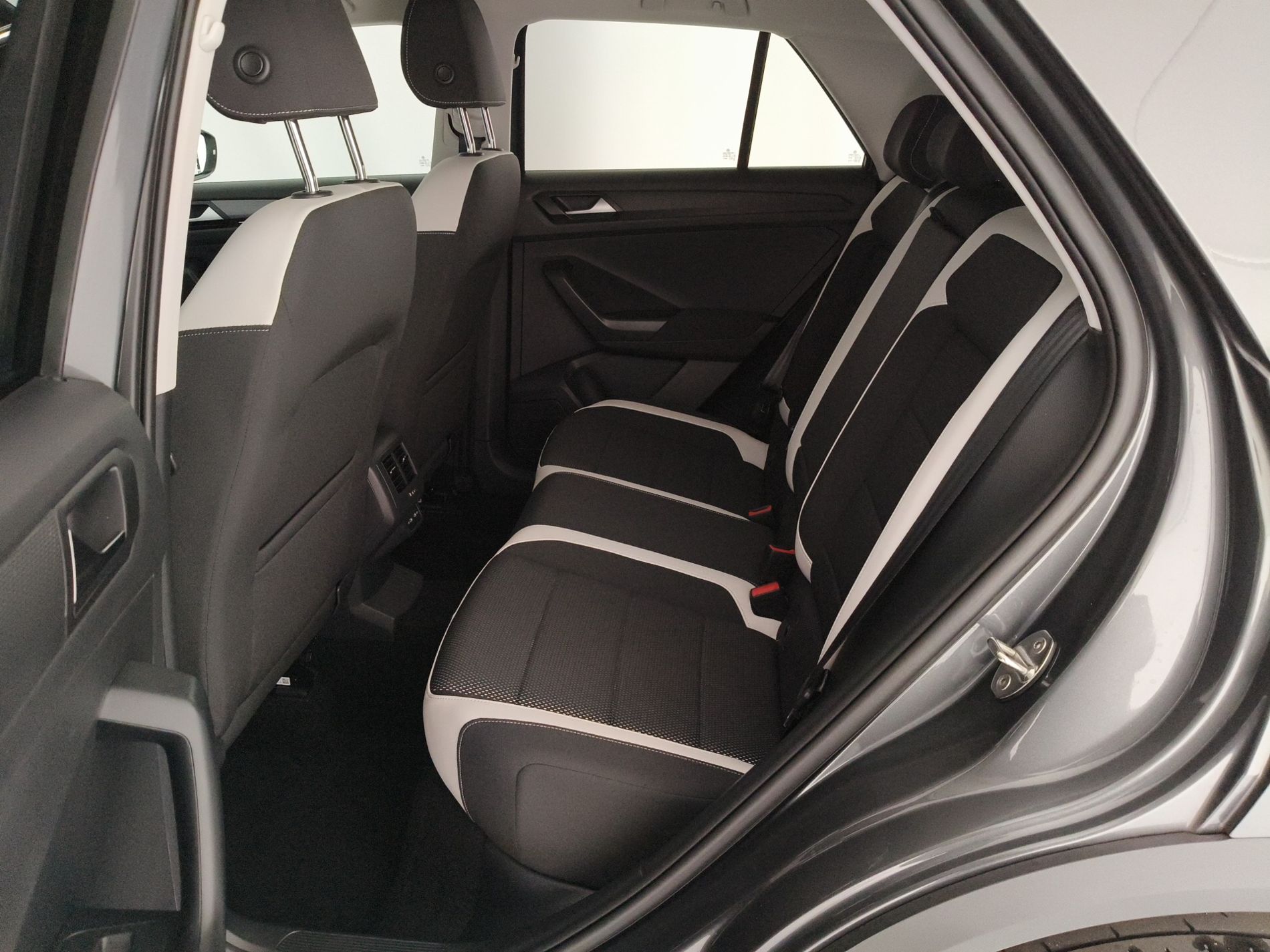 VOLKSWAGEN T-Roc 2017 T-Roc 1.5 TSI ACT Business - Messa