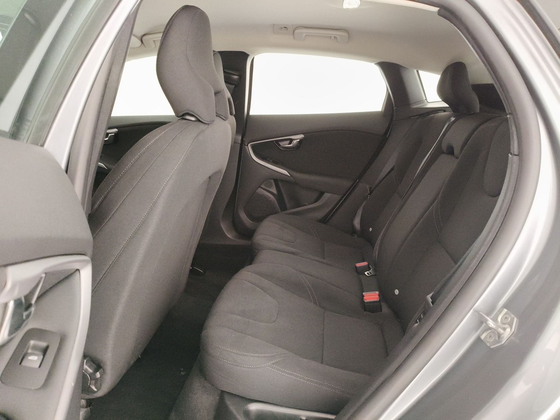 VOLVO V40 II 2012 V40 2.0 T2 Inscription my18 - Messa